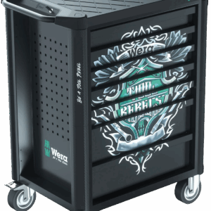 Amply equipped roller cabinet